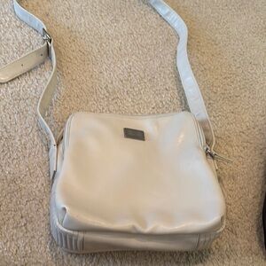 Perlina Elegant Shoulder Bag